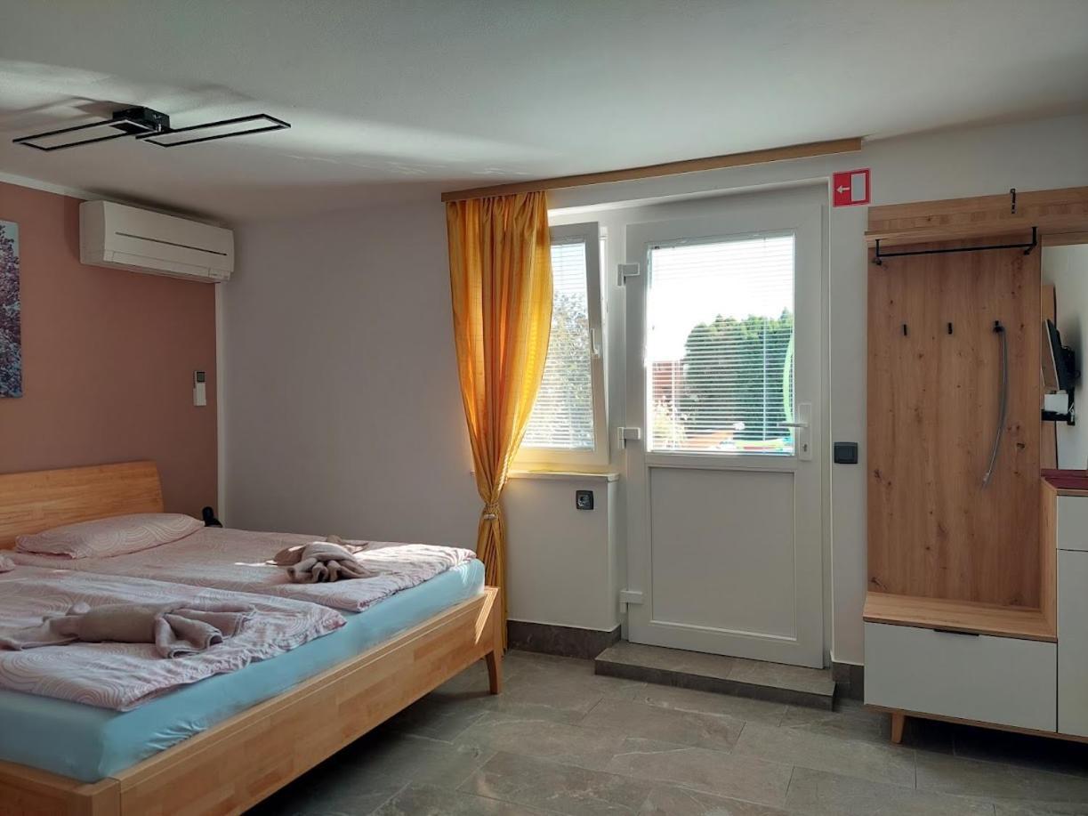 Apartma Zirovnik Cerklje na Gorenjskem Buitenkant foto